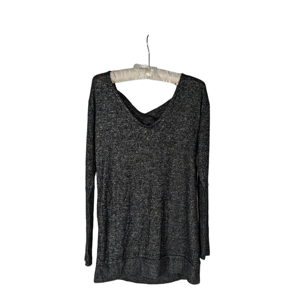 NWT Kismet Sweater M Women's Gray Vneck Long Sleeve Criss Cross Back Knit Casual
